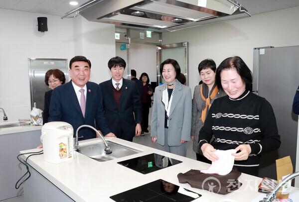 울산 최대 규모 제2시립노인복지관 본격 운영