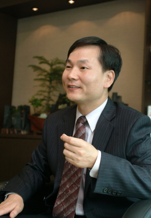 키컴, “100% SW렌탈 업체로 변모할 터”