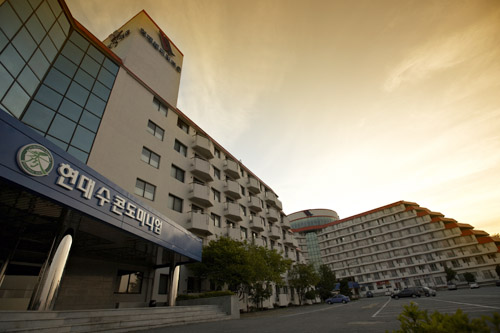 “여름수련회 대환영” 가격 거품 쫙 뺀 현대수리조트