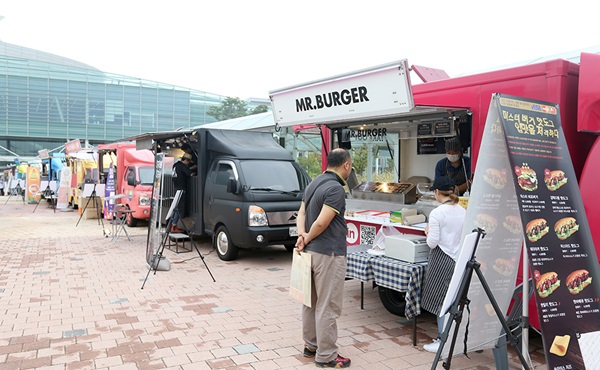 상상 그 이상의 맛, ‘2016 굿모닝 푸드트럭 페스티벌’ 인기