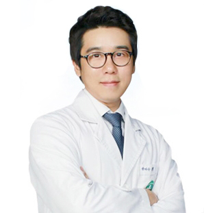 겨울철 교통사고 위험↑, 한의원 치료로 후유증 예방 가능