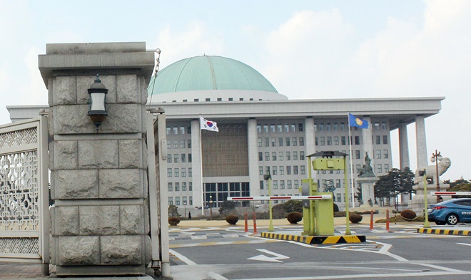 기독의원들, 품격 있는 정치 복원에 앞장서야