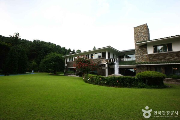청주 주변 자연과 역사 즐길 수 있는 곳은?
