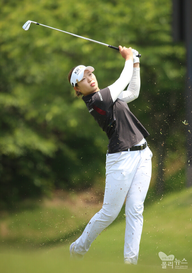 [KLPGA] 김민선7, 덕신EPC 챔피언십 2R 단독 선두.. 생애 첫 우승 도전