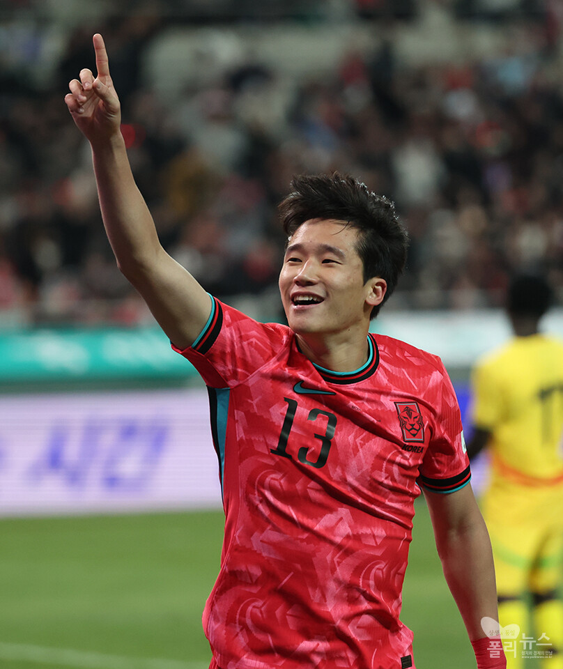 [한국 가나] '이태석 데뷔골' 한국, 가나에 1-0 신승'  올해 A매치 마무리
