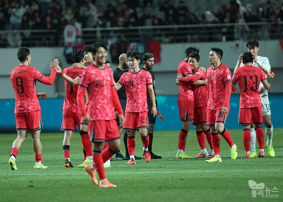 [한국 가나] '이태석 데뷔골' 한국, 가나에 1-0 신승'  올해 A매치 마무리