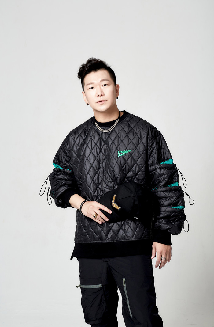 슈퍼가일 크루 비모카 (VIMOKA), 김기혁 아나운서와 합작 ‘Jackpot’ 뮤직비디오 발표