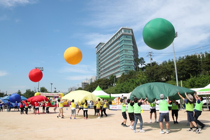성동구, 제4회 성동구 아파트 공동체 한마음 체육대회 성료