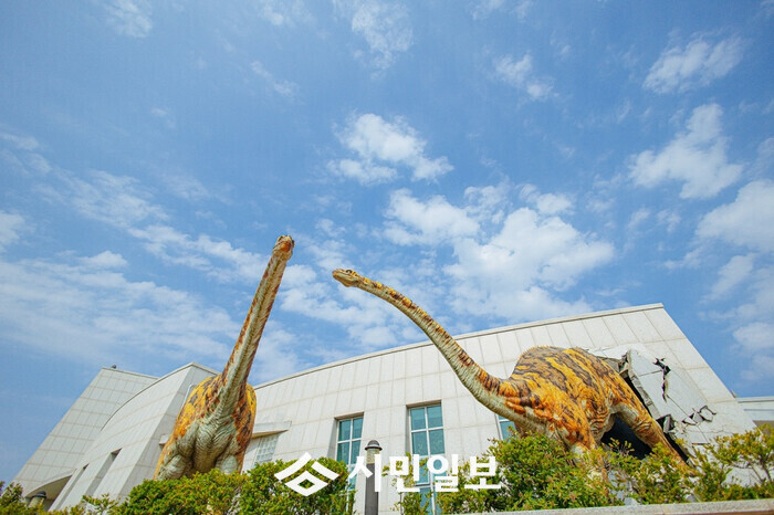 “체험으로 만나는 과학, 해남공룡박물관에서 즐겨보세요”