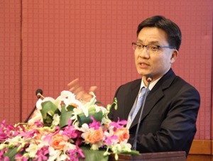 [제6회 한중일 보험산업 심포지엄-주제발표]복지향상을 위한 보험산업 역할 제고 방안