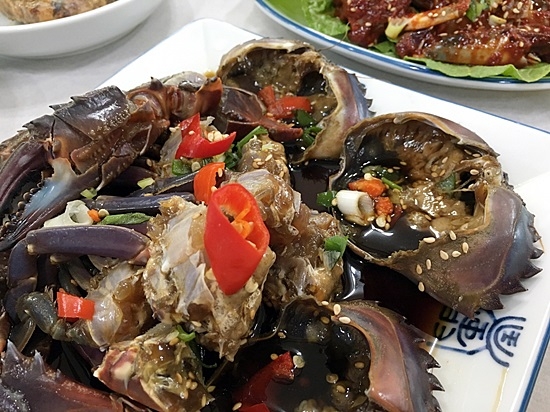 안면도 맛집 진미정, 게장이 무한리필인 게국지 세트메뉴 선보여