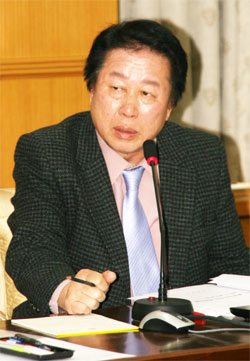 신세계 대전 유니온 스퀘어 행감서 도마 위