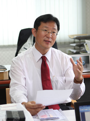 끊임없는 도전과 창의를 바탕으로, 바른창호(주)