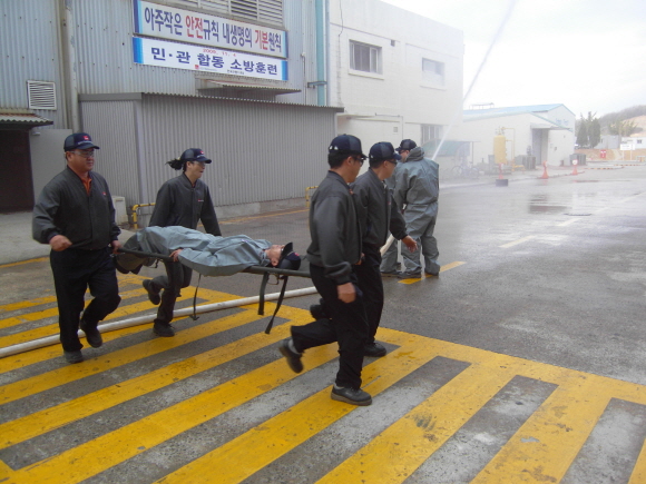 김천소방서, 한국오웬스코닝 합동소방훈련 실시