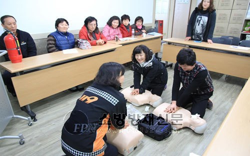 경산소방서, 경산청솔노인복지센터 관계자 소방안전교육