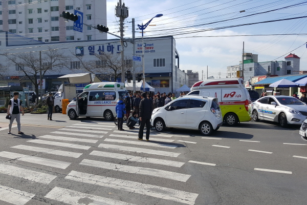 사천소방서, 동금동 일신마트 앞 도로 상 교통사고 구조출동