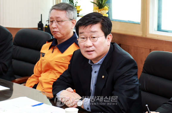  전해철 “경기 소방인력 100% 확보 힘쓸 것”