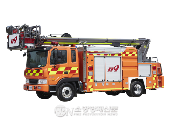 [2019 Fire EXPO] 우리특장, 새 규격 ‘다목적 사다리 소방펌프차’ 첫선