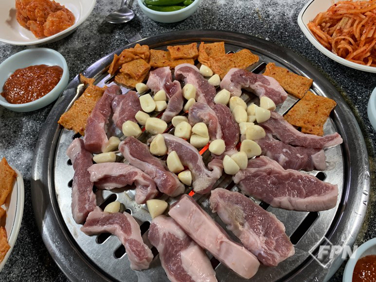 [소방관 추천 맛집] 충북 음성군 30년 전통의 송이식당 ‘가브리살 먹지 머!’