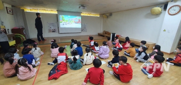 계양소방서, 예그랑유치원 ‘불 나면 대피 먼저’ 교육