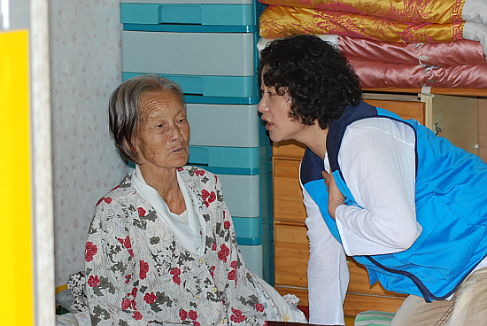 <르포>속초기아대책 시니어클럽 감자에 담긴 사랑