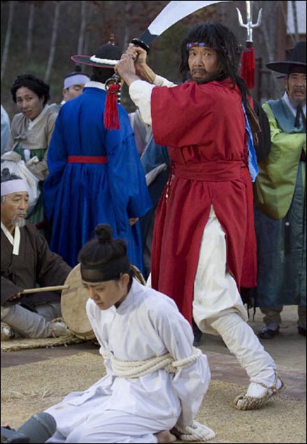 문근영참수형, 10시간 넘는 촬영에도 ‘자세 꼿꼿’