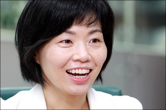 민현주 박근혜는 있는데 여성정책은 없다고?