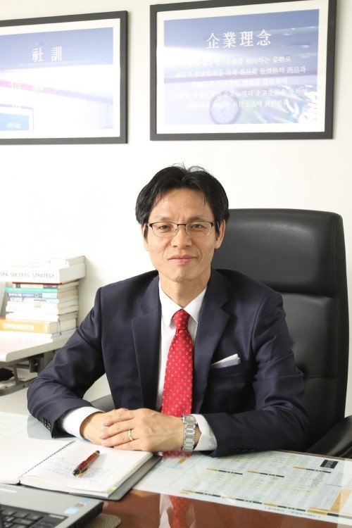인터뷰-그랜드 백화점 일산점 유영환 점장