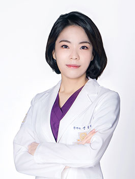 내 헤어라인에 M자 탈모가 생긴 이유는