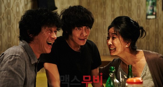 보자마자 리뷰 | <몬스터> 스릴러와 블랙코미디의 이종교배
