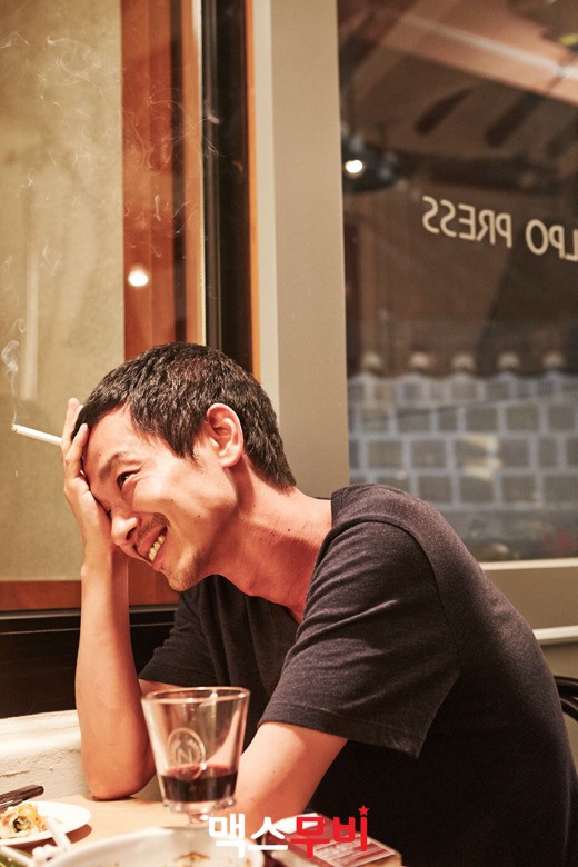 보자마자 리뷰 | <자유의 언덕> 역대 가장 로맨틱한 홍상수 영화