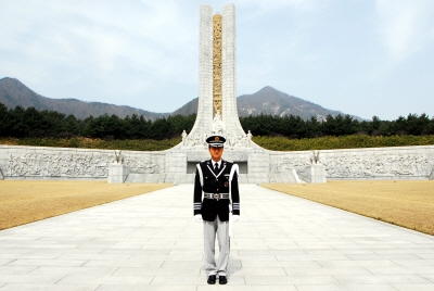 대전현충원, 의전복장 개선