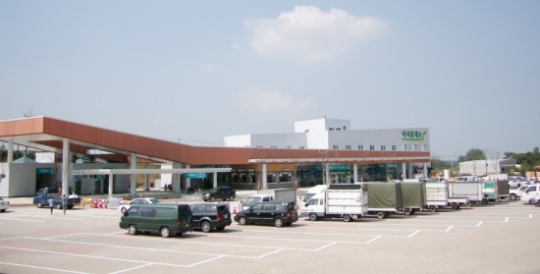 고속도로에 간이 휴게소 설치