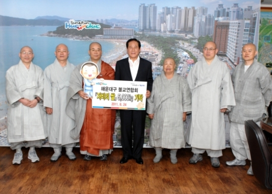 해운대구불교연합회 1000만원 상당 ‘쌀’ 구청에 기탁