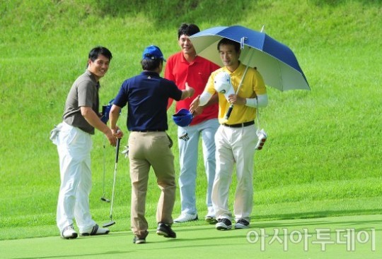[2012 대학동문골프 최강전] 성균관대·한국체대·육군3사관학교·인하대 4강진출