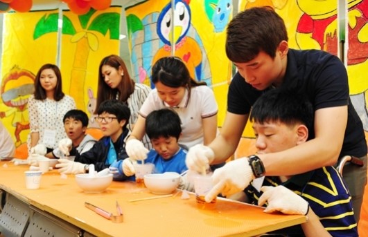 백석대, 장애학생 위한 빨주노초파남보 무지개 마을 행사