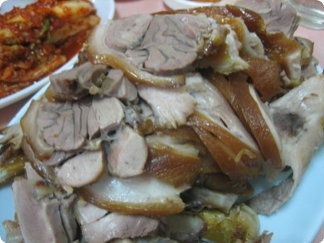 천호동 족발골목 천호동 명소 중 하나…장충동 족발과 쌍벽 이뤄