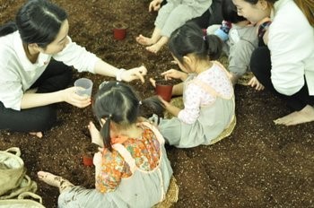 솔루션 체험학습이 뜬다...편식솔루션 키즈카페 고마워토토 분당점 오픈