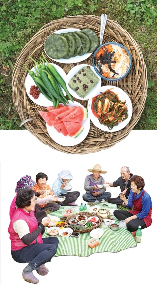 “얼릉 와서 ‘새참’ 잡숴유~‘숭늉커피’도 한잔하고”