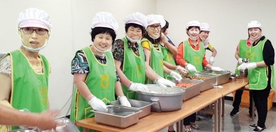 반월농협 주부대학동창회, 꾸준한 봉사활동 ‘호평’