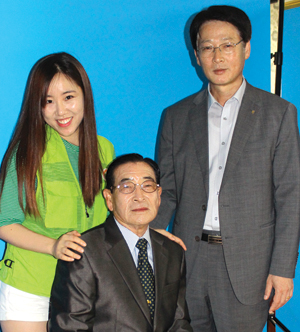 농협재단 장학생, 장수사진 촬영봉사