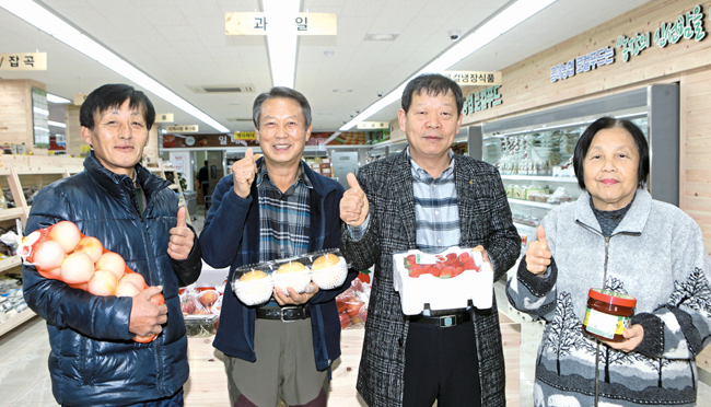 금마농협, 로컬푸드직매장 열어