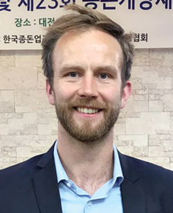 “모돈 체형별로 급여체계 조절…생산성 향상”