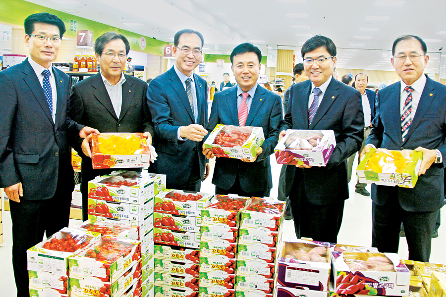 하나로마트 새 단장…“고객 감동 선사”