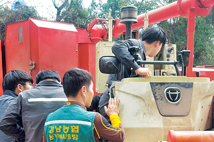 경남농협, 통영 사량도서 농기계 수리 봉사