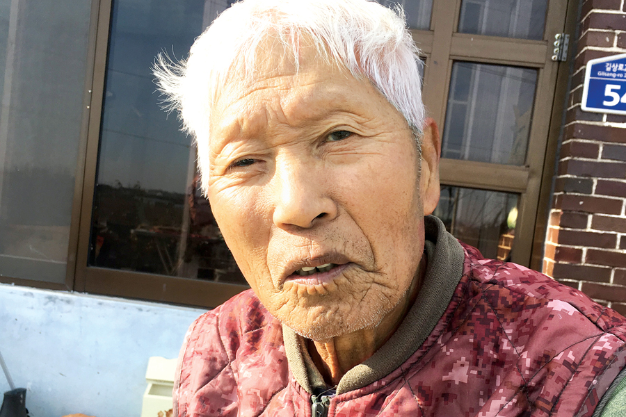 [할매 할배 이야기] 60년 넘게 해온 농사일…온전히 놓지 못하는 천생 ‘농사꾼’
