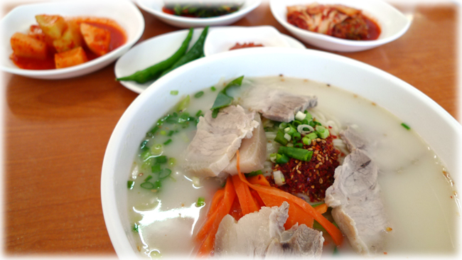 소박한 제주의 맛, 고기국수 한 그릇에 행복해지기