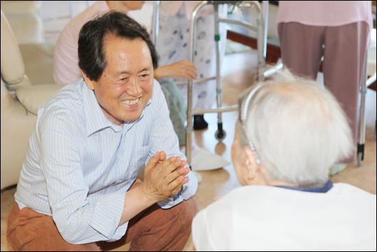 김태환 소환대상자 개인홈피 오픈…이미지 메이킹 돌입