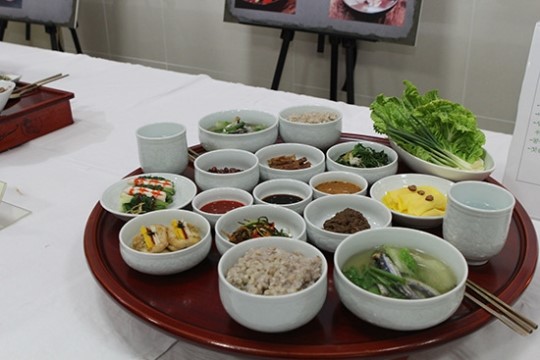 제주해녀의 살아있는 밥상, 눈앞에서 펼쳐지다