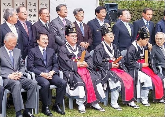 도민안녕 나몰라? 원희룡 지사 초헌관 어물쩍 논란